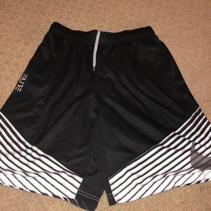 Youth XL Nike Elite Basketball Shorts